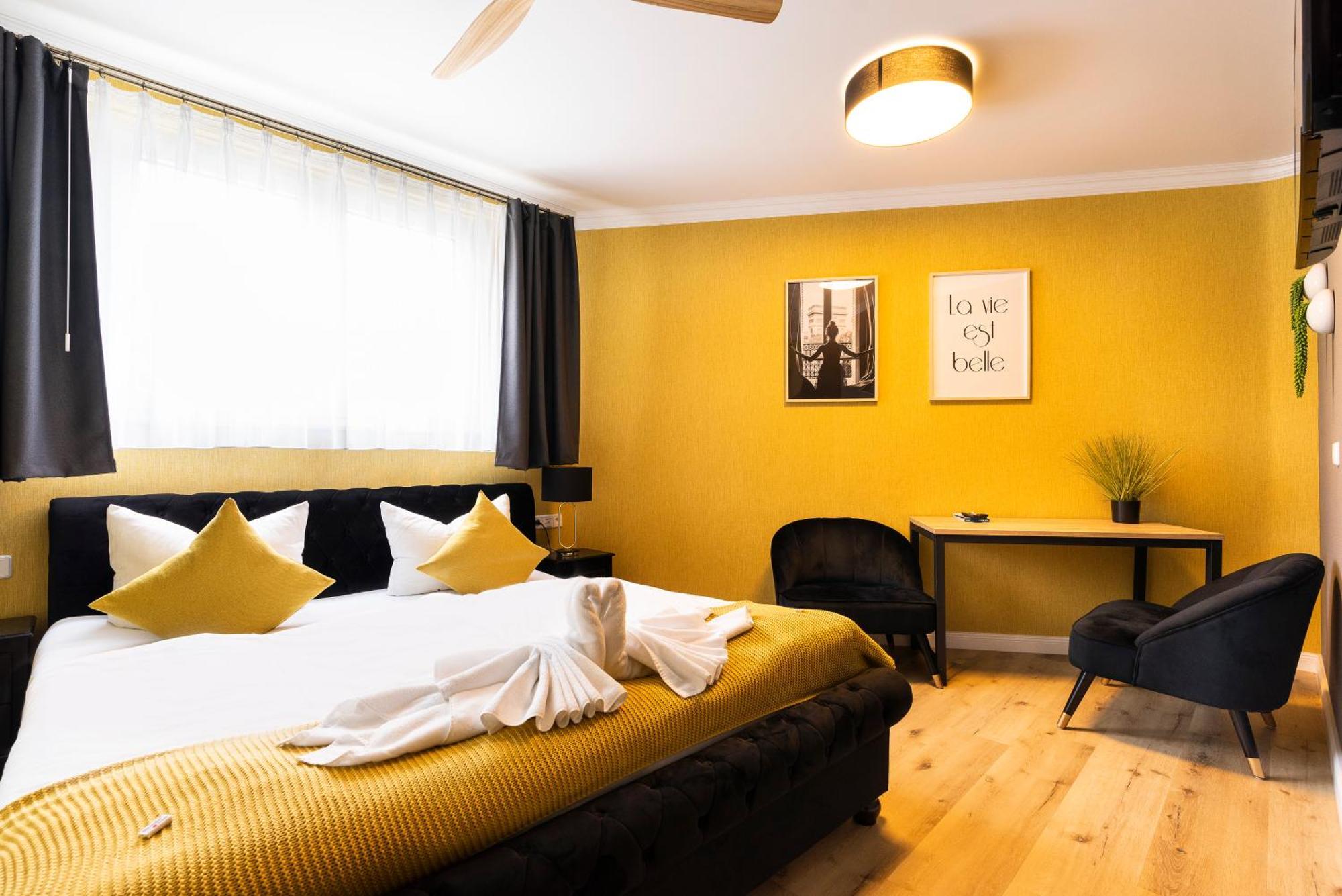 Cityhotel ベルンブルク 部屋 写真