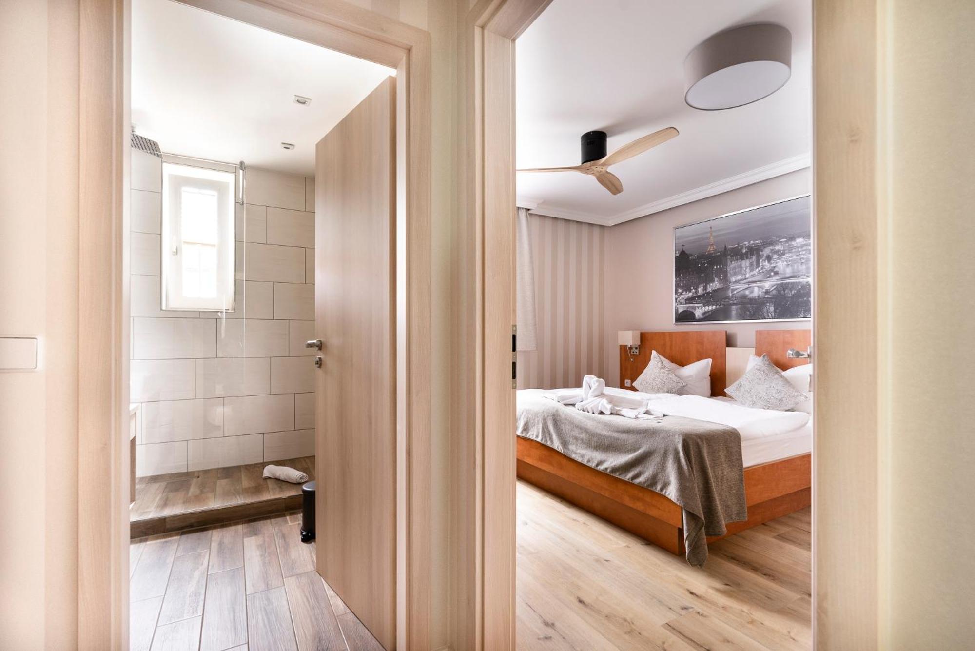 Cityhotel ベルンブルク 部屋 写真